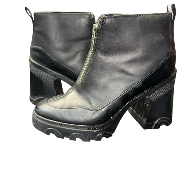 Sorel Women's Black Ankle Boots - Picture 2 of 5